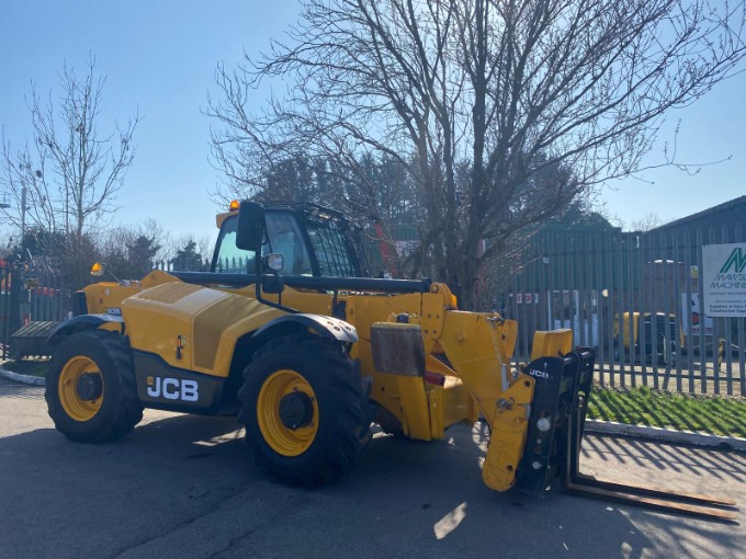 JCB535-125